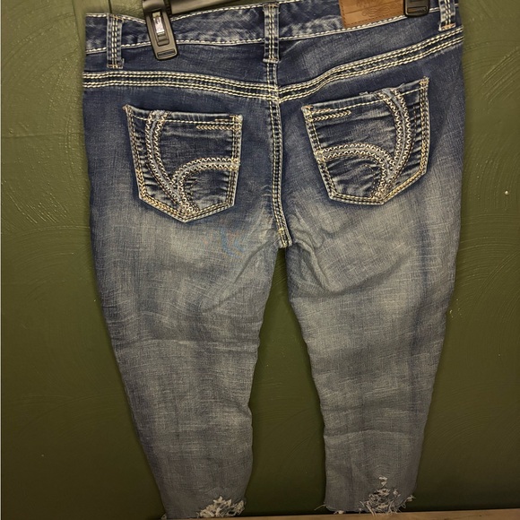 Ariya Distressed Embellished Jeans Sz 7/8 Skinny, Stretchy Y2K low rise - Picture 10 of 12